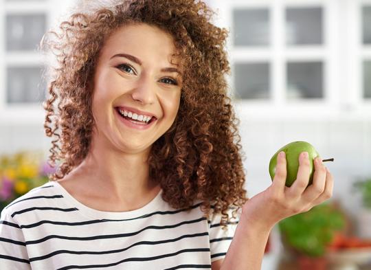 Polish Dentist in the UK recommends a tooth-healthy diet