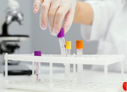 Hormonal profiles for women and men – what do they include?