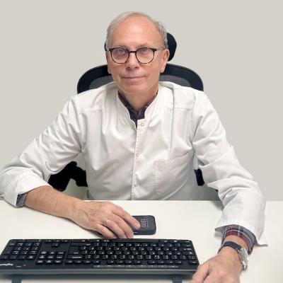Lek. med. Jarosław Krzyżanowski