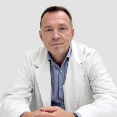 Lek. med. Łukasz Kulesa